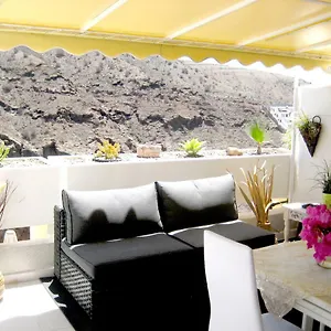 Malibu Con Campo De Tennis Y Piscina Con Solarium Appartamento